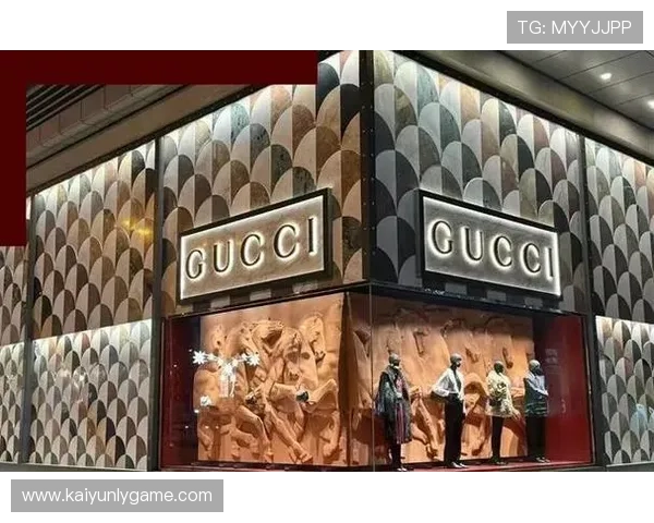 开云旗下品牌的最新时尚趋势与创新设计，助你掌握奢侈品行业的前沿动态